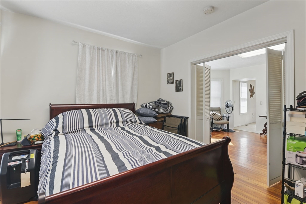 596 Carew Property Photo 9