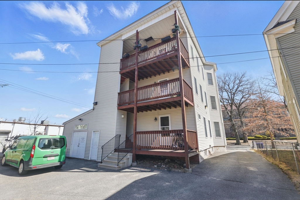 596 Carew Property Photo 34