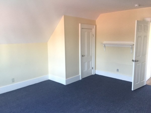 4188 Washington Street Property Photo 7