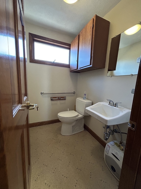 79 Bridge St Suite F Property Photo 11