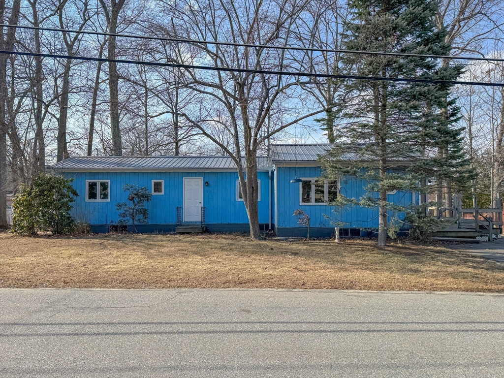 75 Woodruff Rd Property Photo