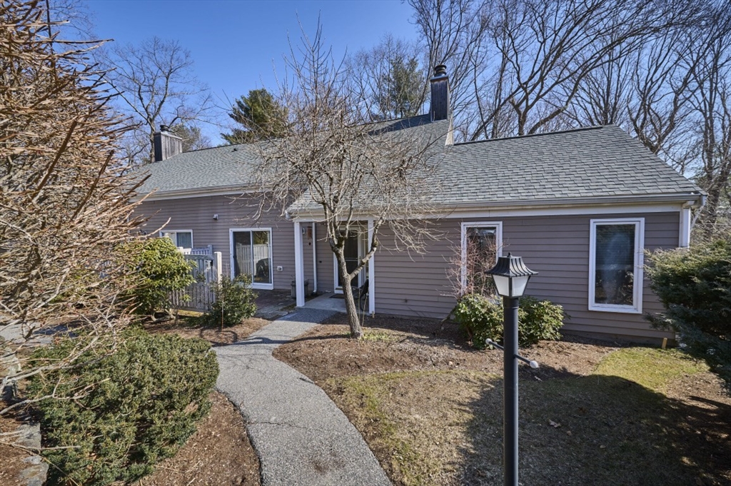 27 Fifer Ln # 27 Property Photo
