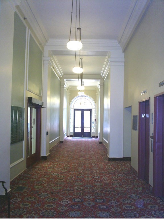 70 Washington St # B Property Photo 2