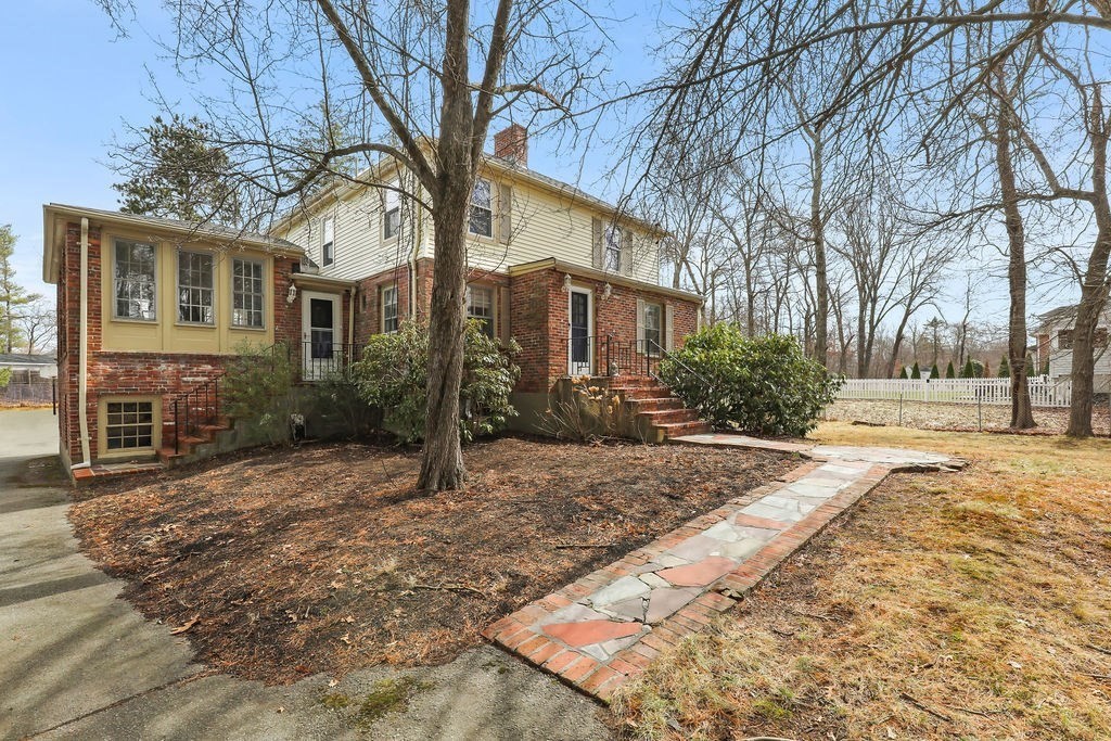 26 Bullard St Property Photo