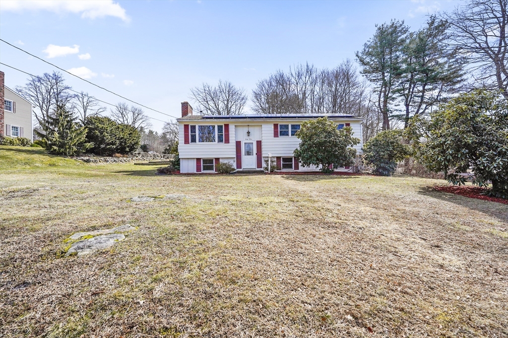 43 Colonial Drive Property Photo