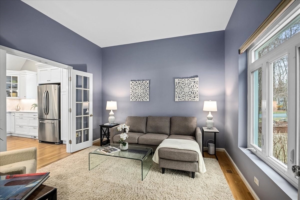 223 Howard St Property Photo 12