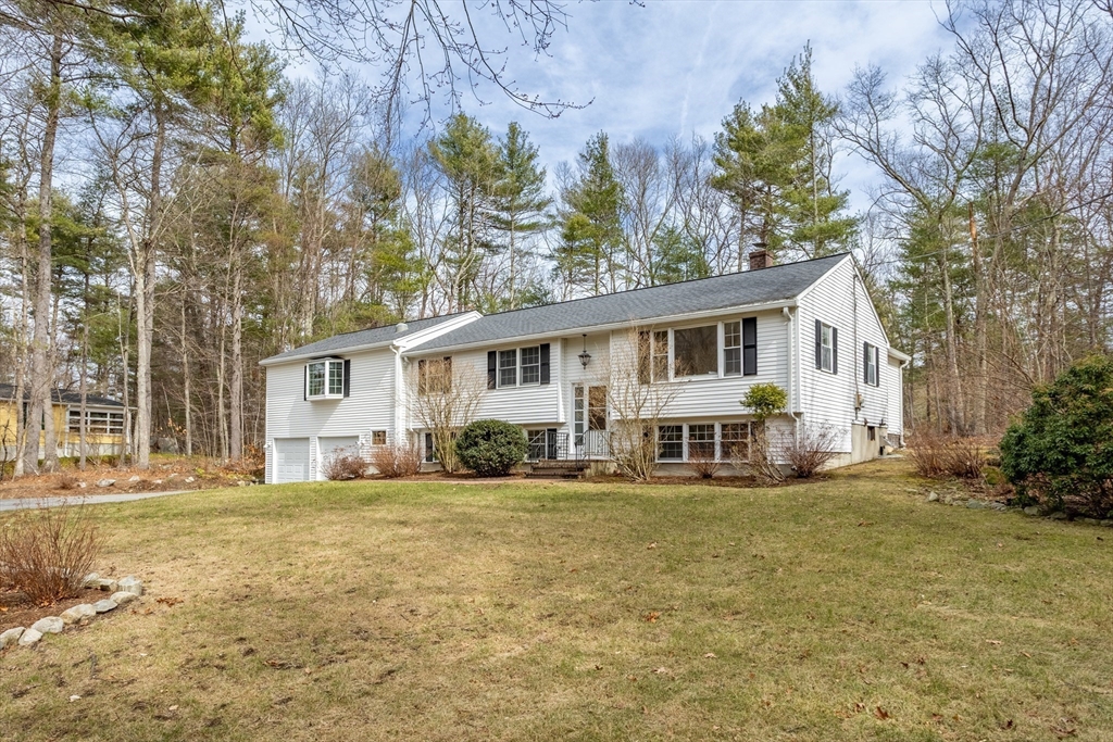 10 Lincoln Drive Property Photo