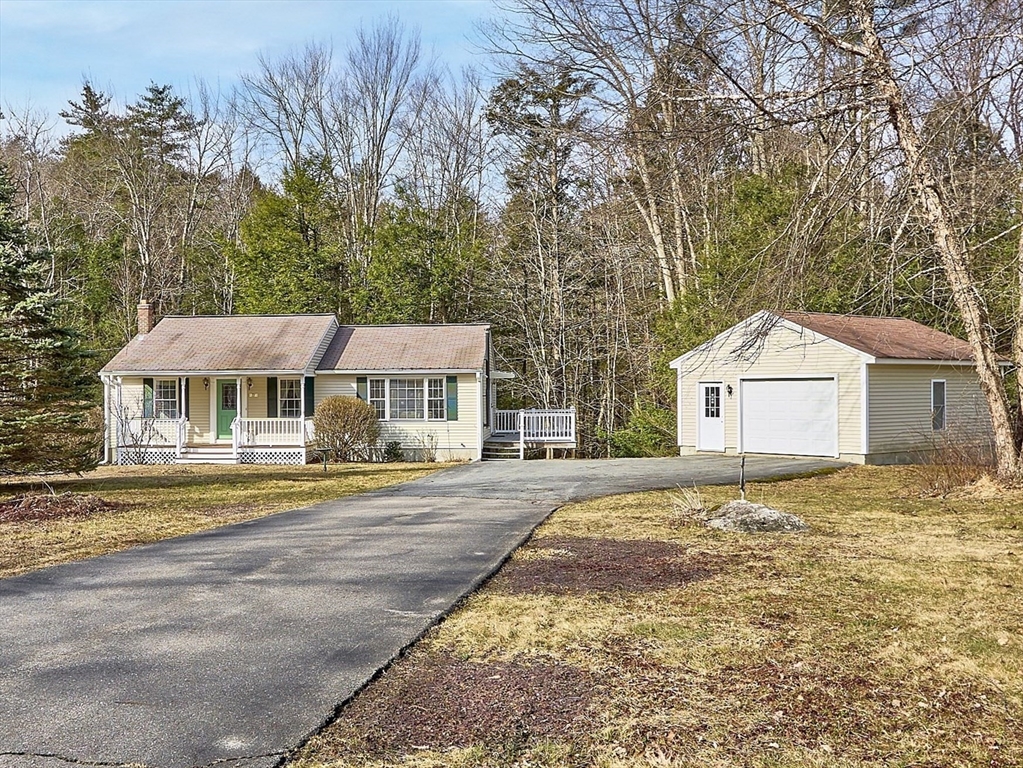 71 Stephanie Dr Property Photo