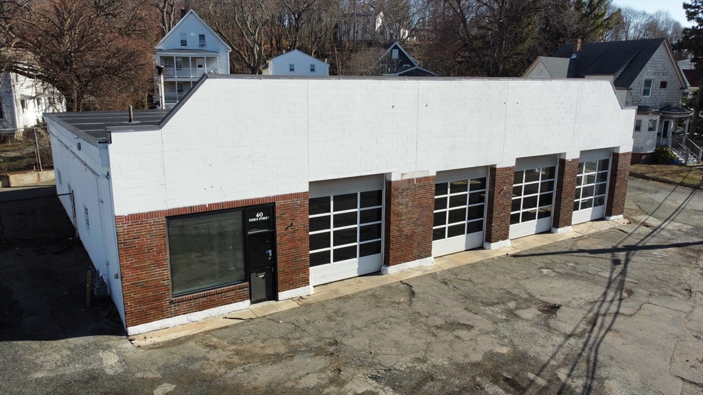 40 Essex St Property Photo 4