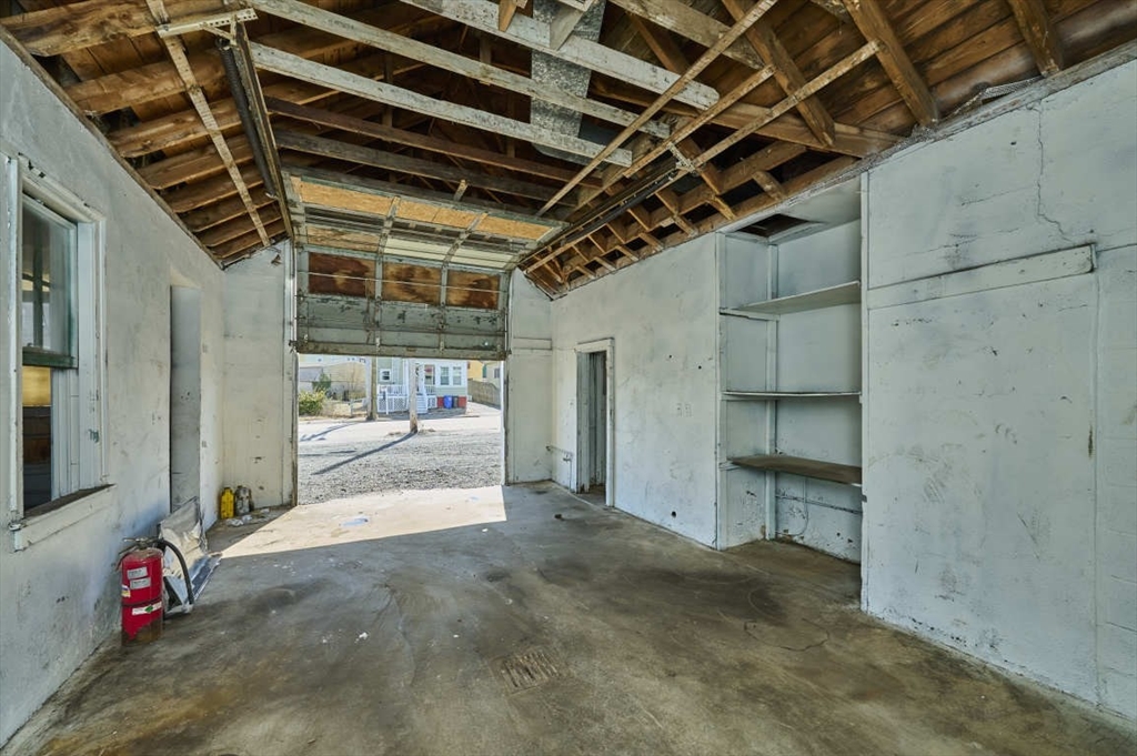 40 Essex St Property Photo 20