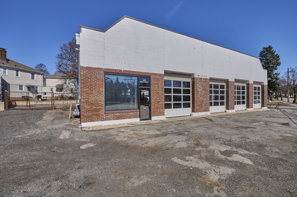 40 Essex St Property Photo 28
