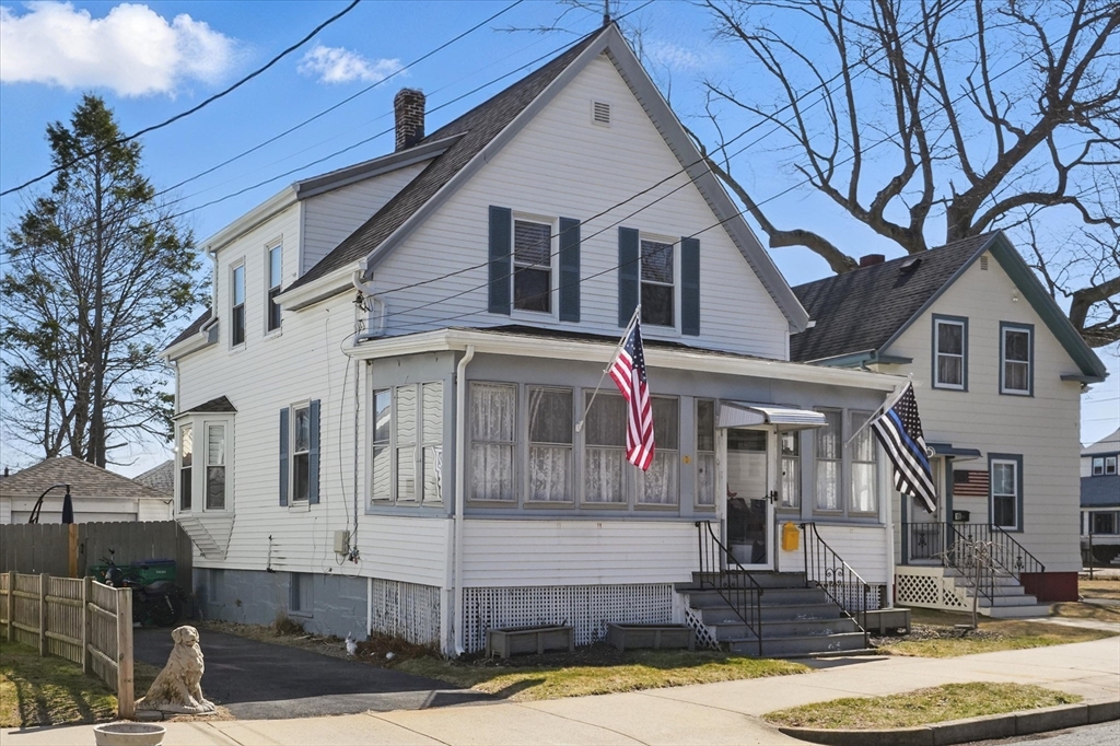 14 Lambert Ave Property Photo