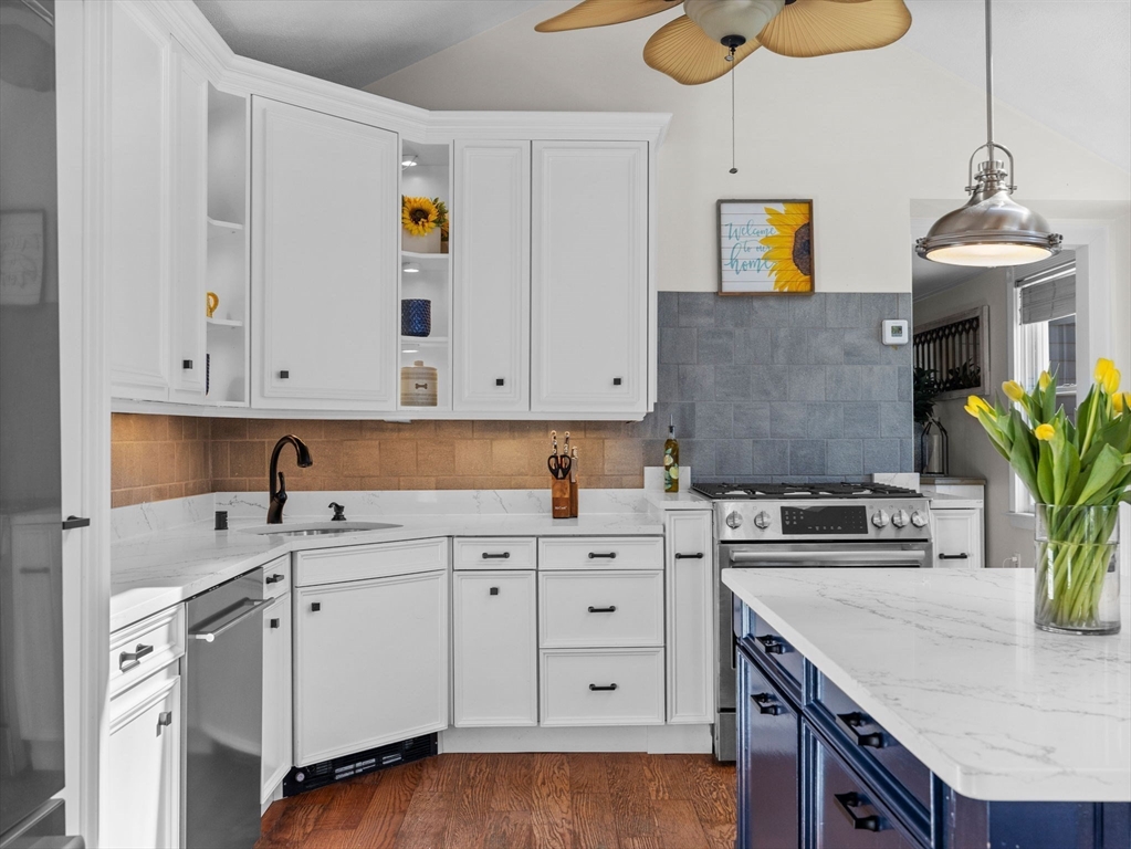 428 Washington St Property Photo