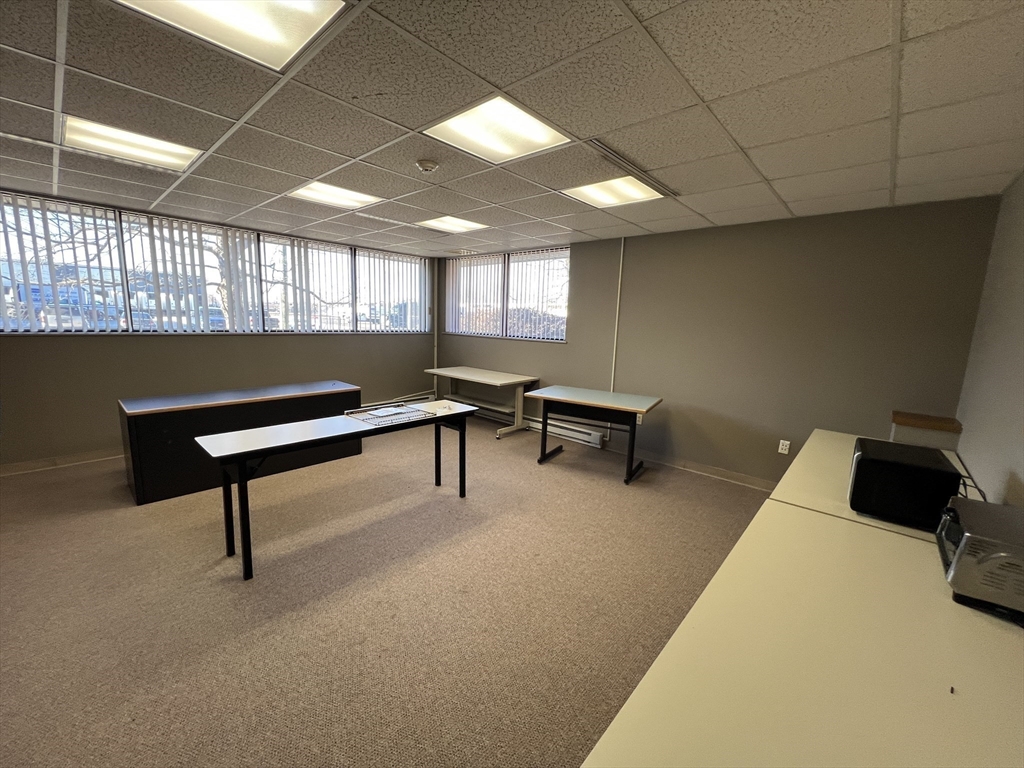 221 Industry Avenue Property Photo 15