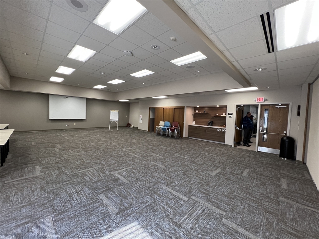 221 Industry Avenue Property Photo 19