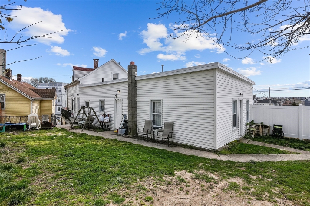 1792 Pleasant St Property Photo 34