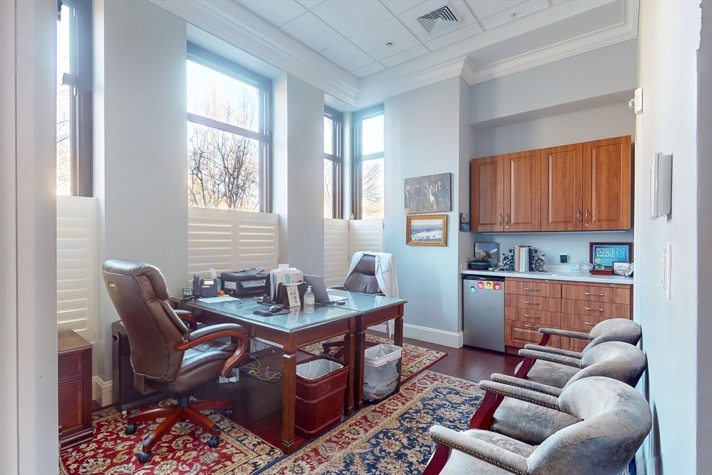 160 Commonwealth # L Property Photo 10