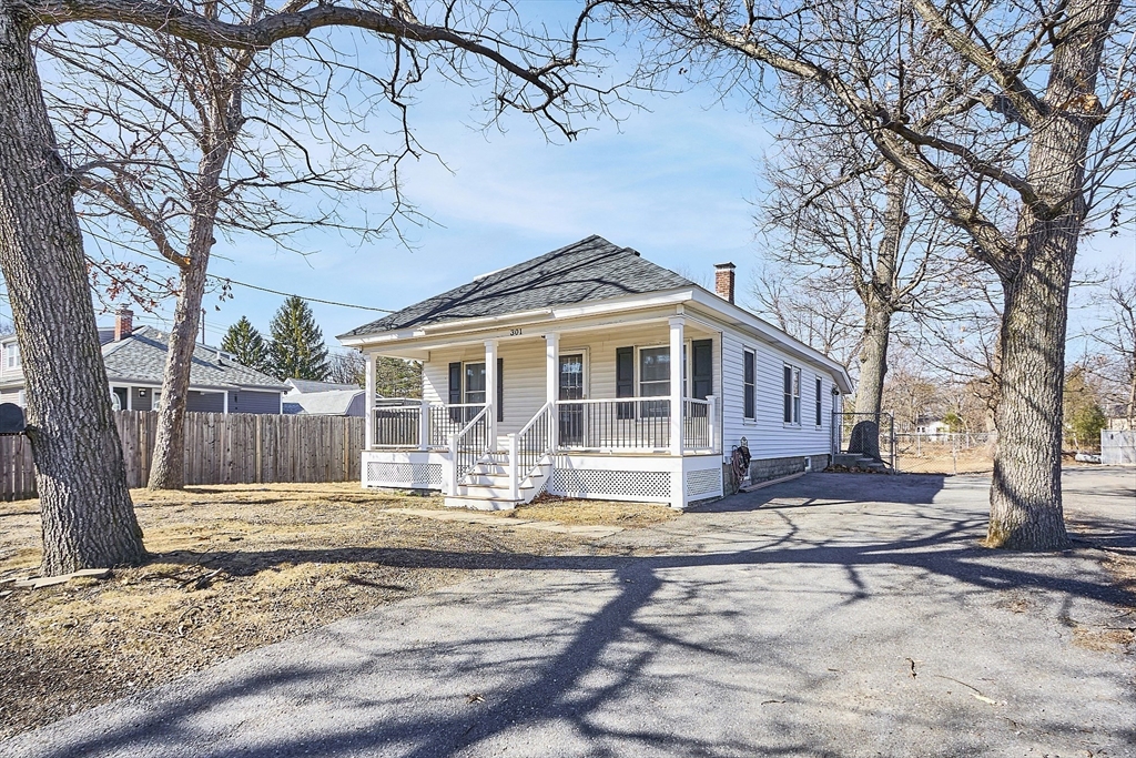301 Hamilton St Property Photo