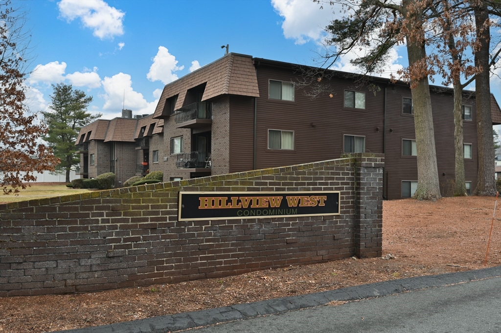 7 Thomas Sreet # J12 Property Photo 1