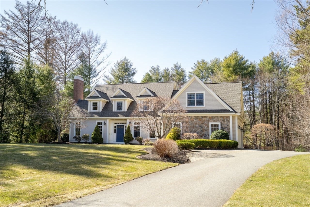 586 Old Marlboro Rd Property Photo