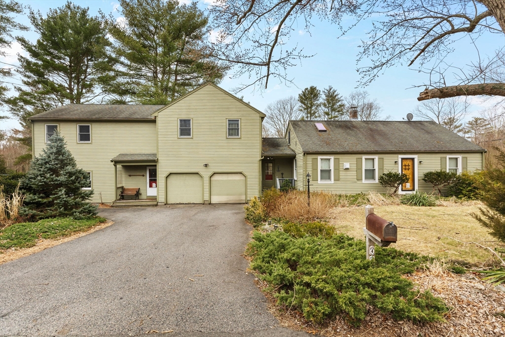 499 East Street Property Photo