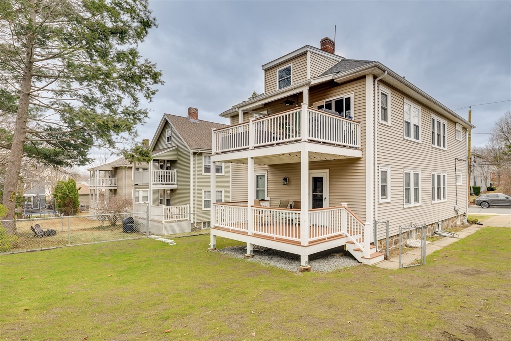 19-21 Summer Property Photo