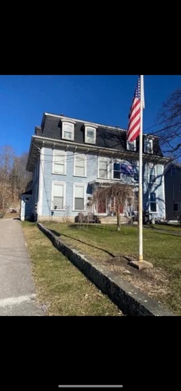 66 Main St # C Property Photo