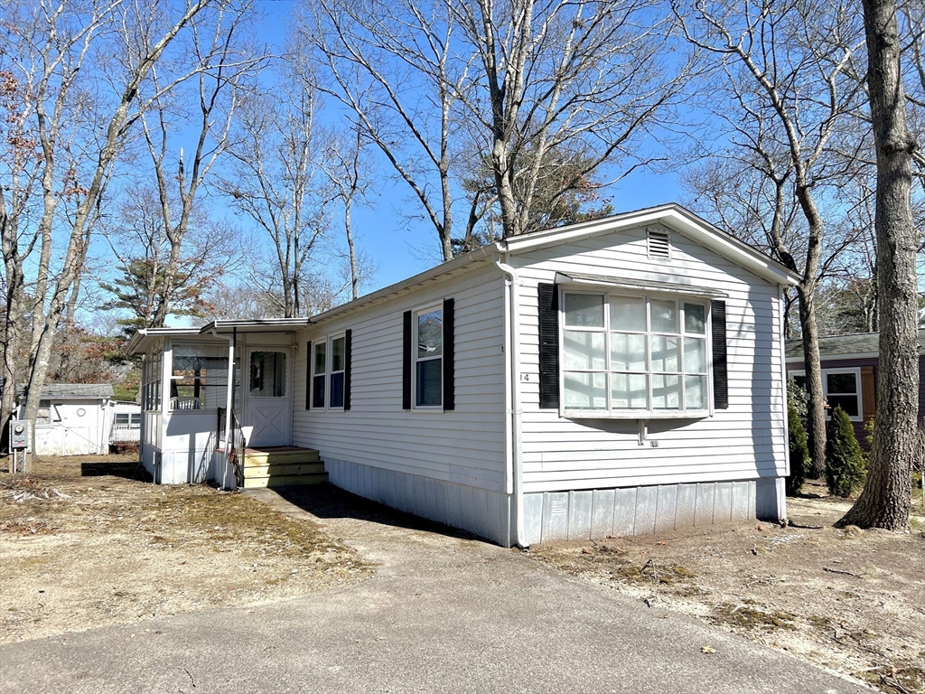 114 Dolittle Ln Property Photo