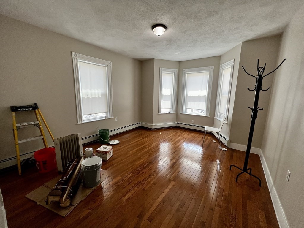 58 Mozart St # 2 Property Photo