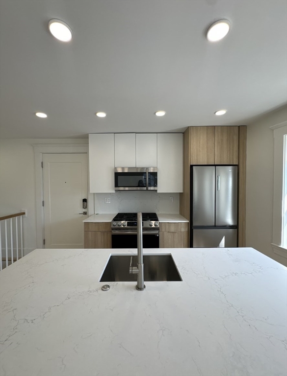 26 Bradlee Rd # 100 Property Photo 1