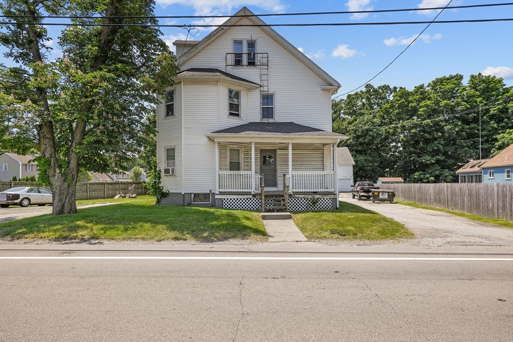 283 Fall River Ave Property Photo