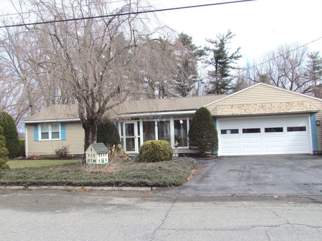 39 Vine Street Property Photo