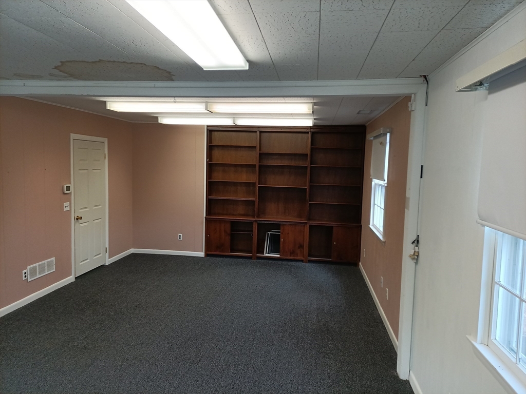 48 Main Street # G8 Property Photo 9