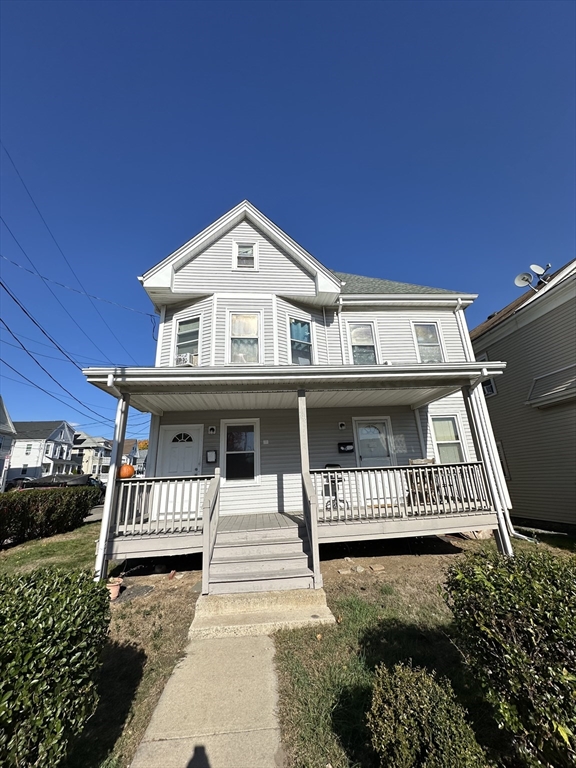 915 River St Property Photo