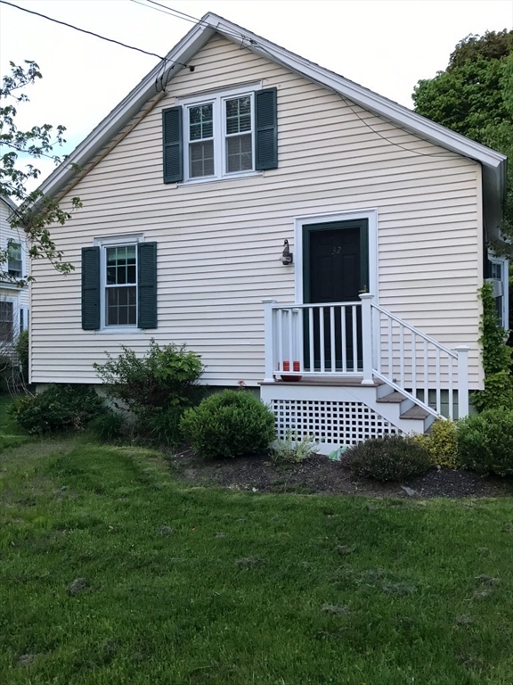 32 Hillside Ave Property Photo
