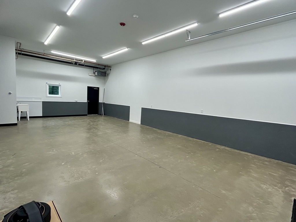 15 Oneil St # B3 Property Photo 3