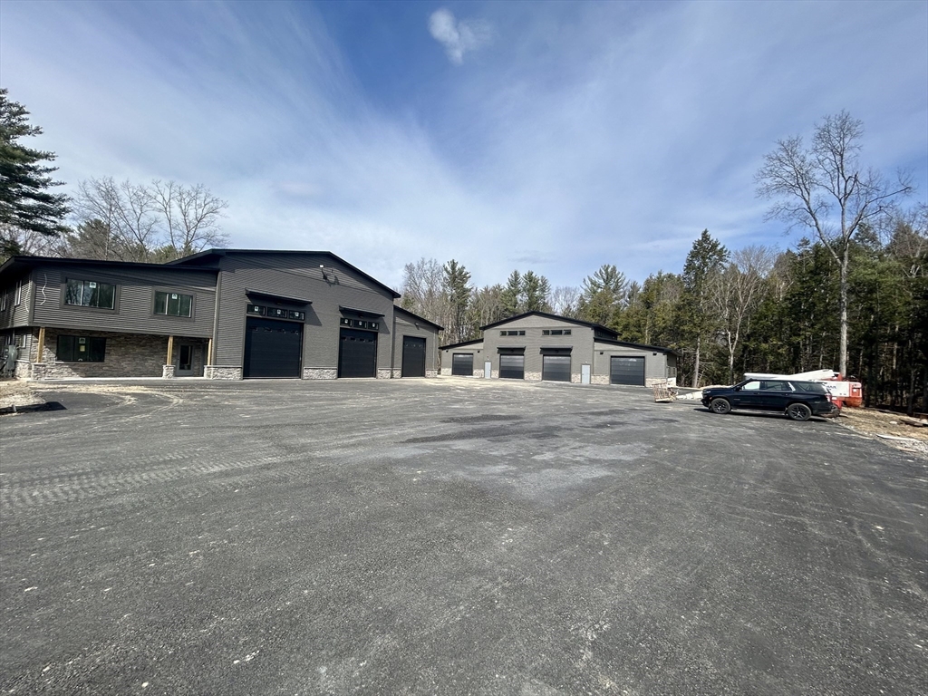 15 Oneil St # B3 Property Photo 8