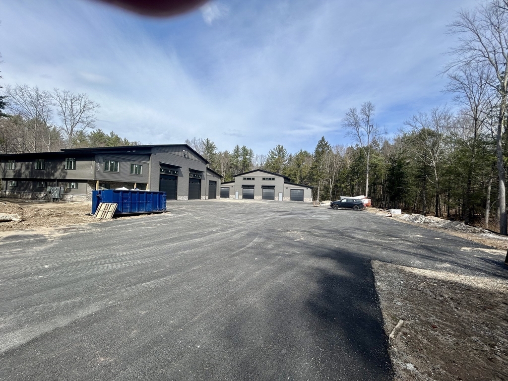 15 Oneil St # B3 Property Photo 10