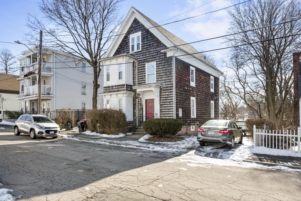 38 Howard Sq Property Photo