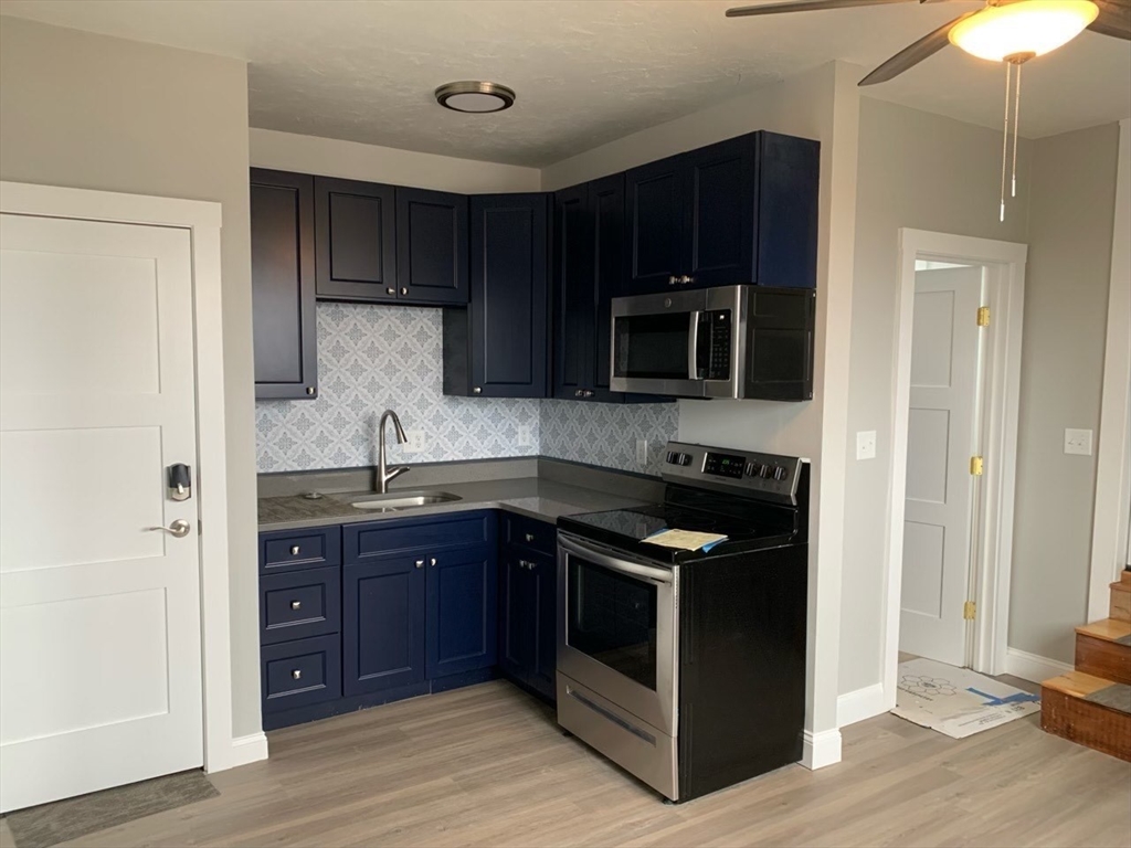 527 Nantasket Ave # 4 Property Photo