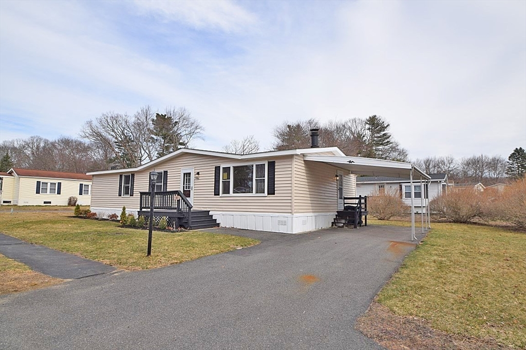 40 Friendship Dr Property Photo