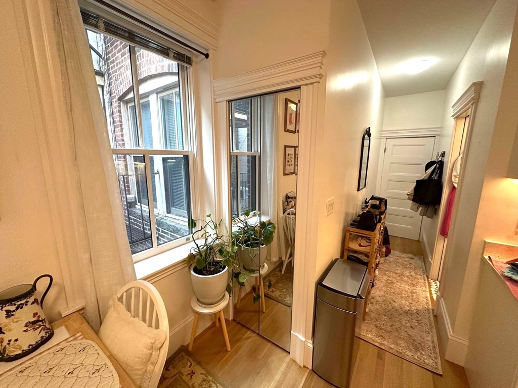 101 Charles St. # 3r Property Photo 3