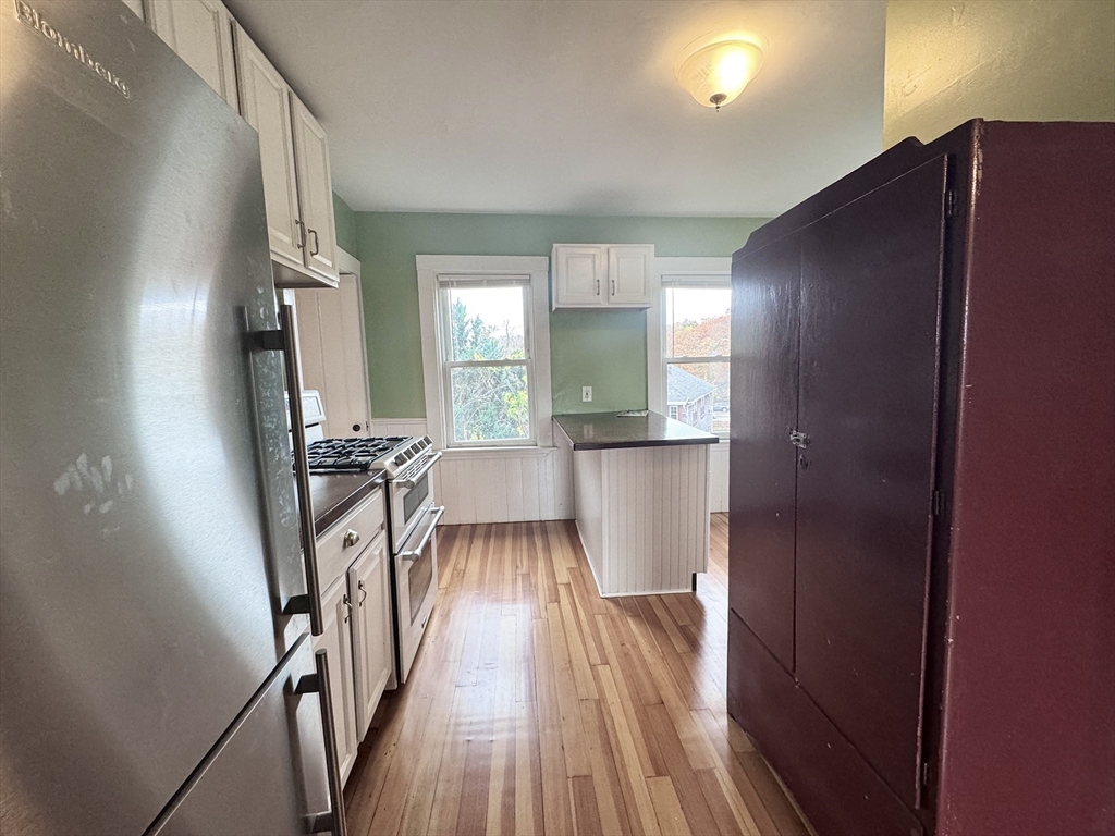 47 1/2 Jamacia # 2 Property Photo 2