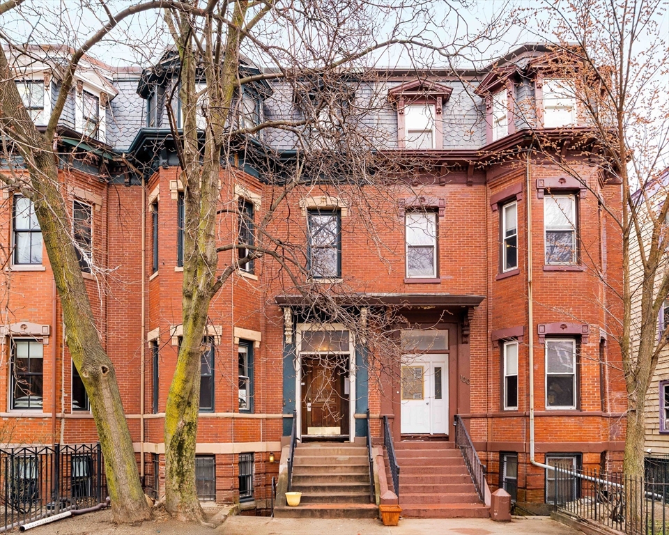 98 Pleasant St # 2 Property Photo