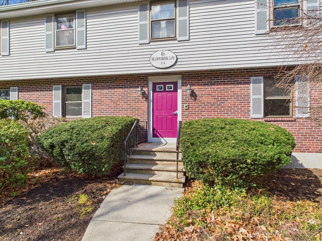 6 Meadowbrook Ln # 2 Property Photo