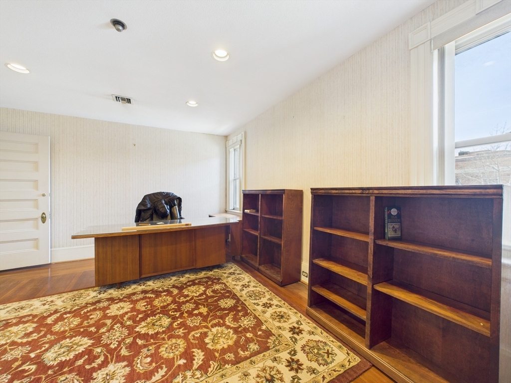 73 Chestnut St # 7 Property Photo 18