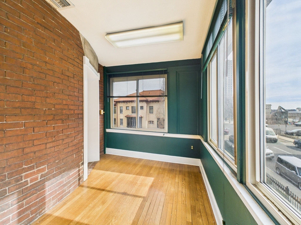 73 Chestnut St # 12 Property Photo 19