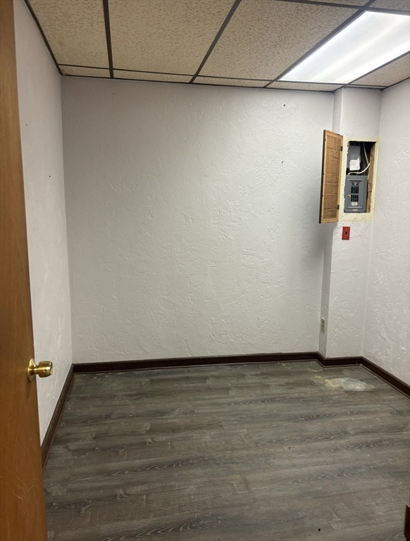 1025 Main St Property Photo 6