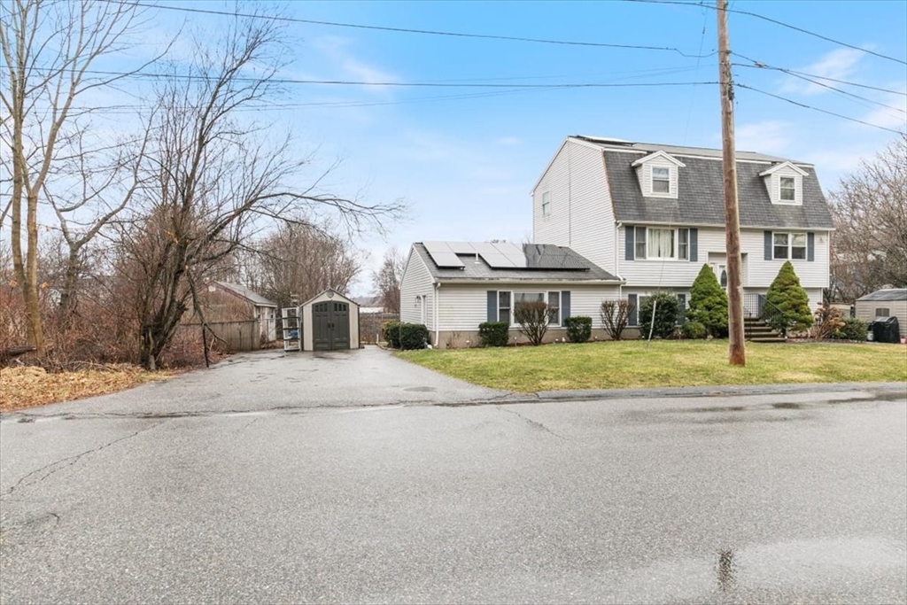 01821 Real Estate Listings Main Image