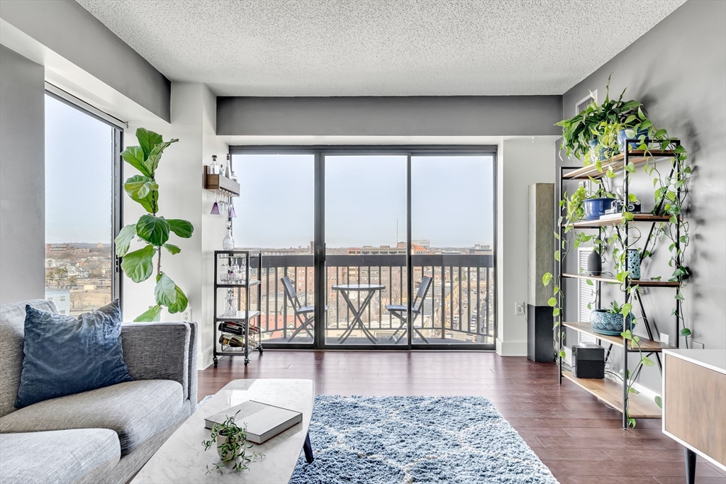 15 N Beacon St # 714 Property Photo